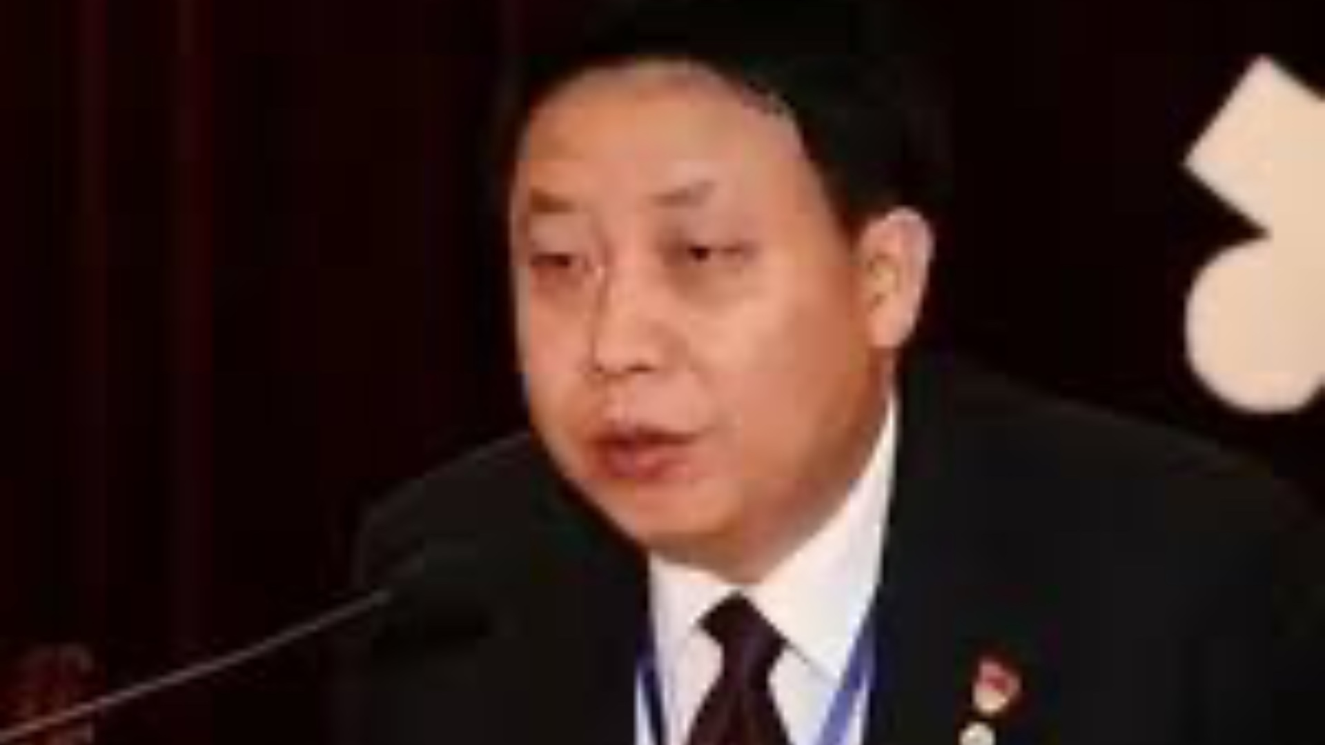 农发行湖南原行长吴晓轮被“双开”:从金融反腐到政治忠诚,习近平治下国有银行再现权力塌陷