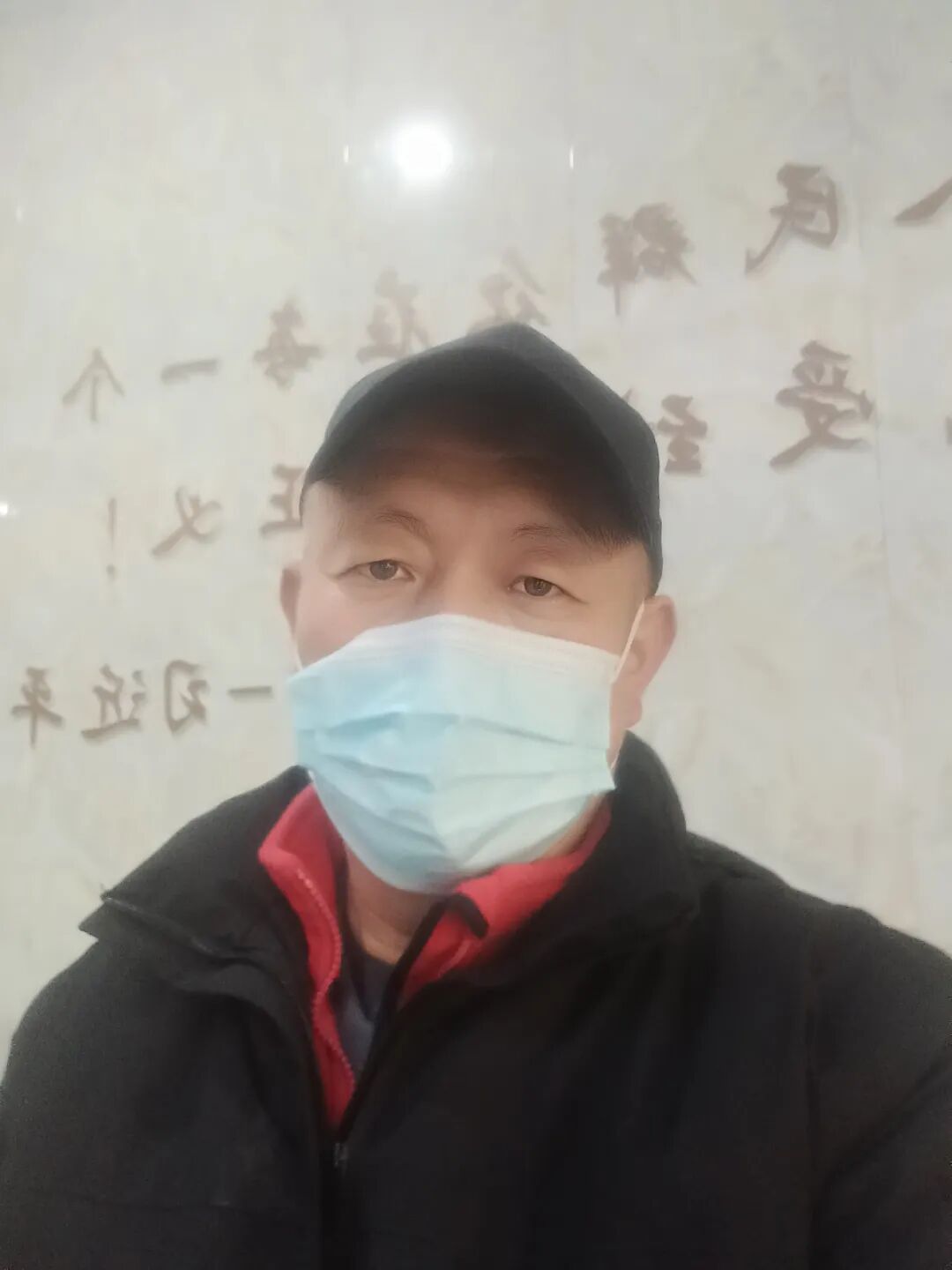 镡佐龙案：举报权的脆弱与法治的温度