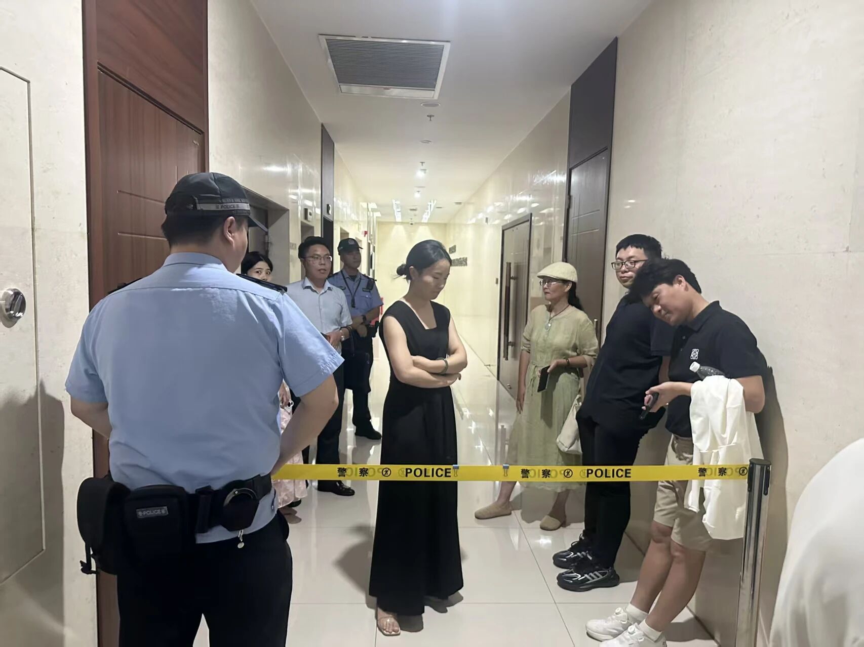 范辰、江丞华律师被拦在法庭外:案件不公开审理