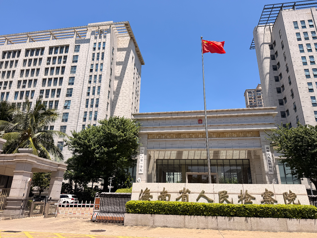 抖音女主播涉诈案:真相复杂,买通警方疑云