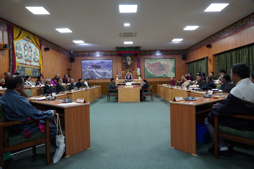 9月25日,第18届西藏流亡议会第二次会议闭幕日会场全景|来源:Tibetan Parliament-in-Exile