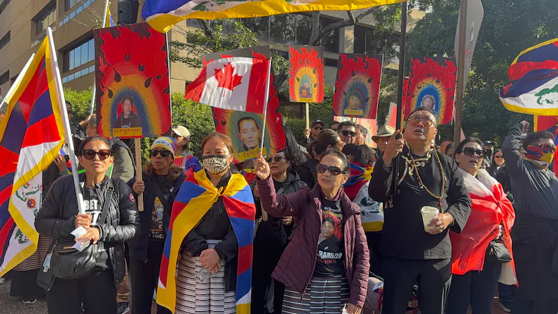 9月24日华盛顿中国使馆附近藏人人权团体集会。摄影：Nordhey Dolma／RFA Tibetan，资料照片｜来源：RFA Tibetan / Nordhey Dolma