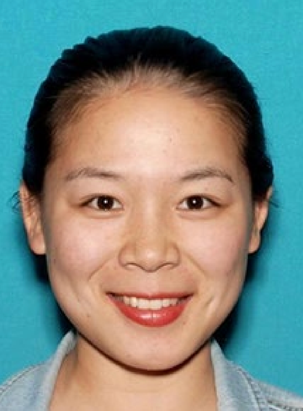 张婉莹(Wanying “Heather” Zhang)的FBI资料照|来源:FBI / CBS News