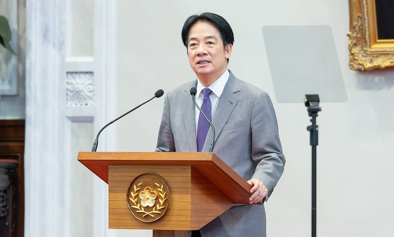 赖清德2025年国庆演说历史资料照片，并非2026年10月10日当天画面。来源：中华民国总统府