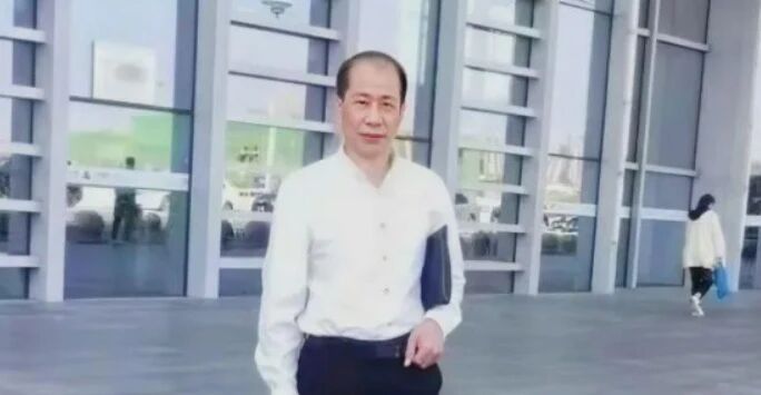 Volg de zaak YOON Jiangen niet!