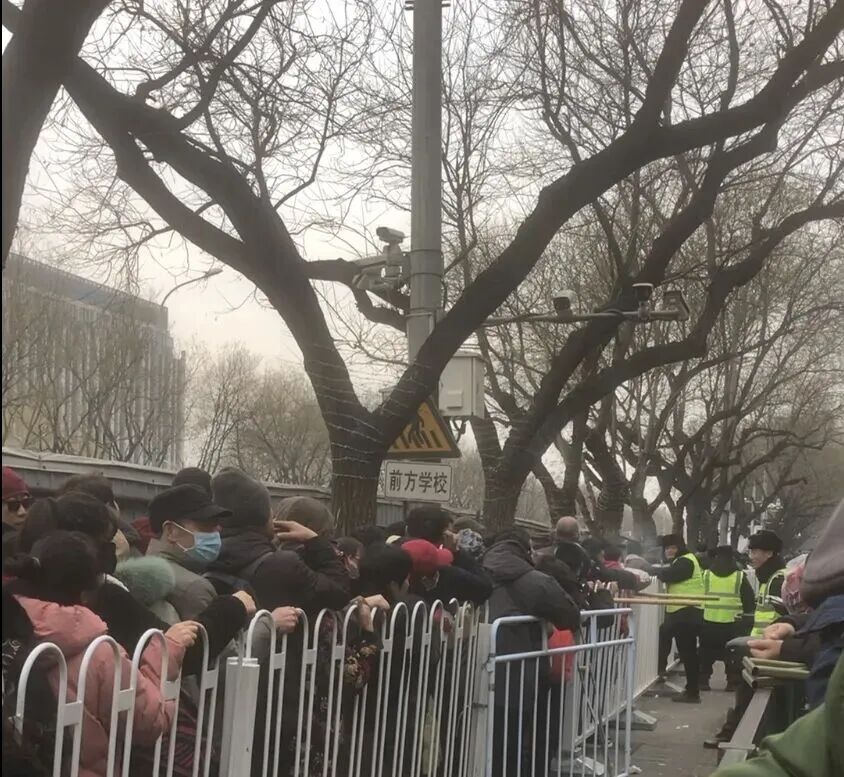 甘肃成县原国税局副局长出狱后进京上访记：奔走七日见证申诉百态